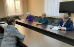 Буранова Л.Н. провела личный прием граждан в п. Кизнер